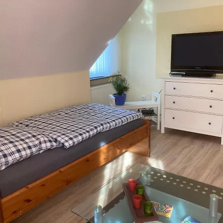 Hoverla Apartment Linz am Rhein